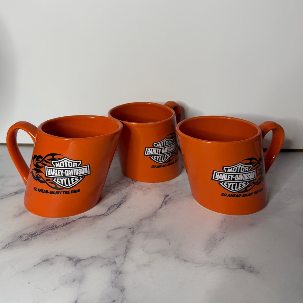 Harley-Davidson Orange Mug Set (3) – 2007 Licensed Ceramic